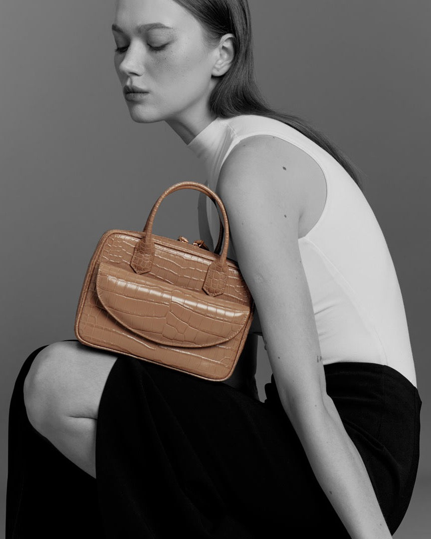 NEW PORTO Dune, worn by model
