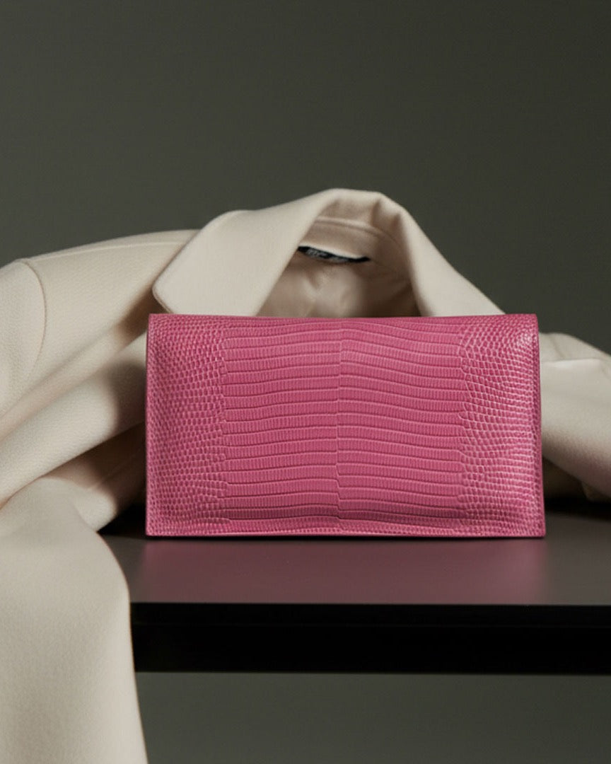 SIENNA STRETCH Punch Pink, styled